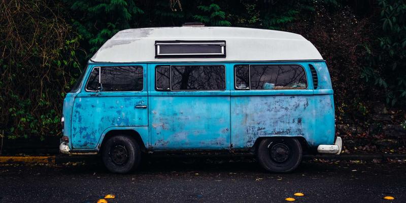 性能车改装入门指南：刹车、避震、ECU刷阶的合法边界与真实效果解析