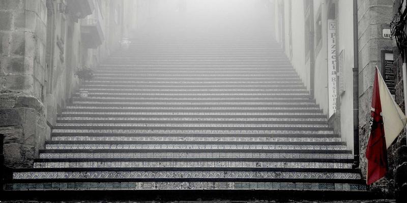 新能源汽车音响对决：深度解析B&O、BOSE、柏林之声的声学特色与适配车型