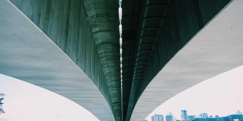 车型评测：特斯拉FSD、小鹏NGP、华为ADS，谁才是新能源汽车的自动驾驶王者？